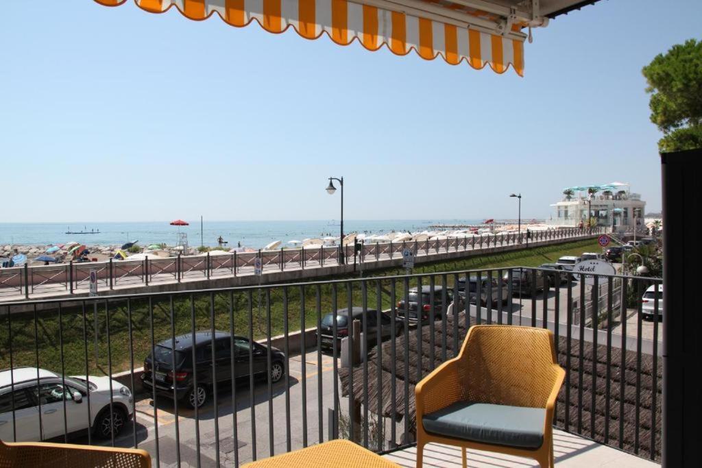 Nuovo Residence Serenissima Frontemare - Agenzia Cocal Caorle Exterior photo